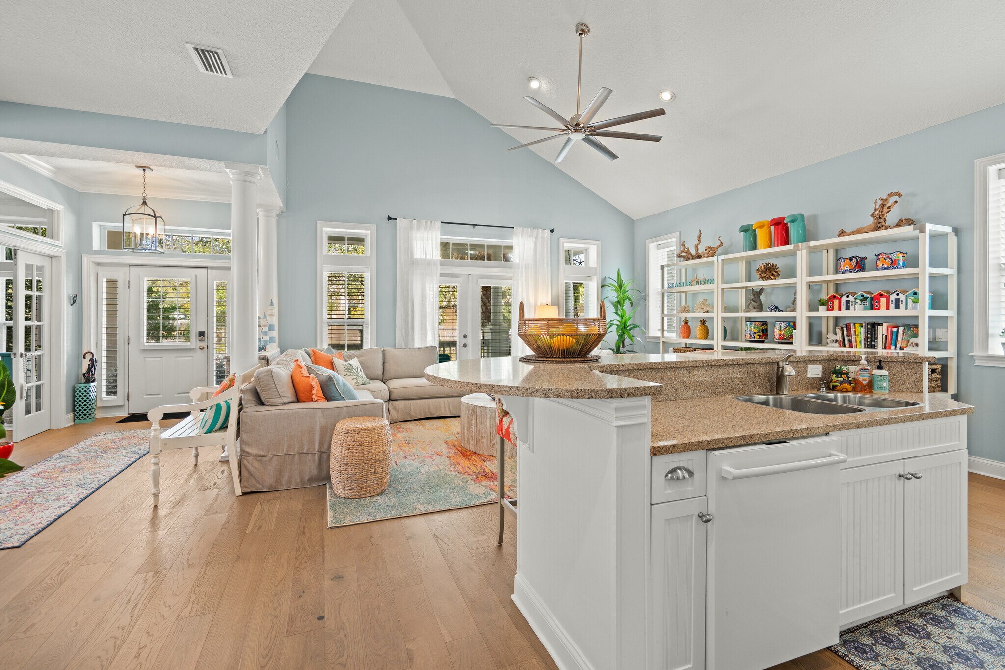 Building Photo - 788 Ocean Palm Way