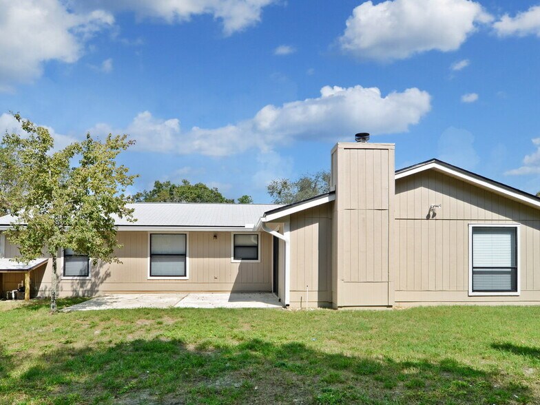 Building Photo - 2921 Andy Ct