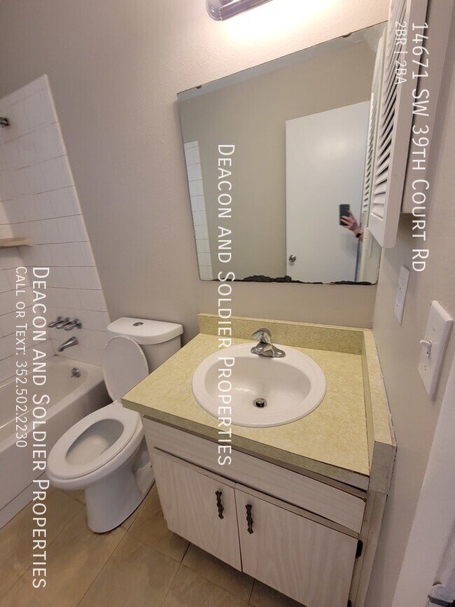 Building Photo - 14671 SW 39th Ct Rd