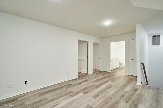 Building Photo - 1713 Blase Nemeth Rd