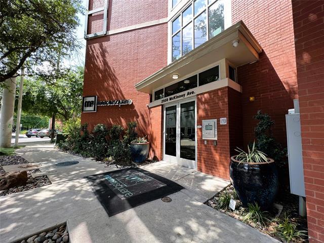 Primary Photo - 2950 McKinney Ave