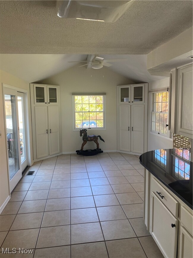 Building Photo - 35755 Miles Rd