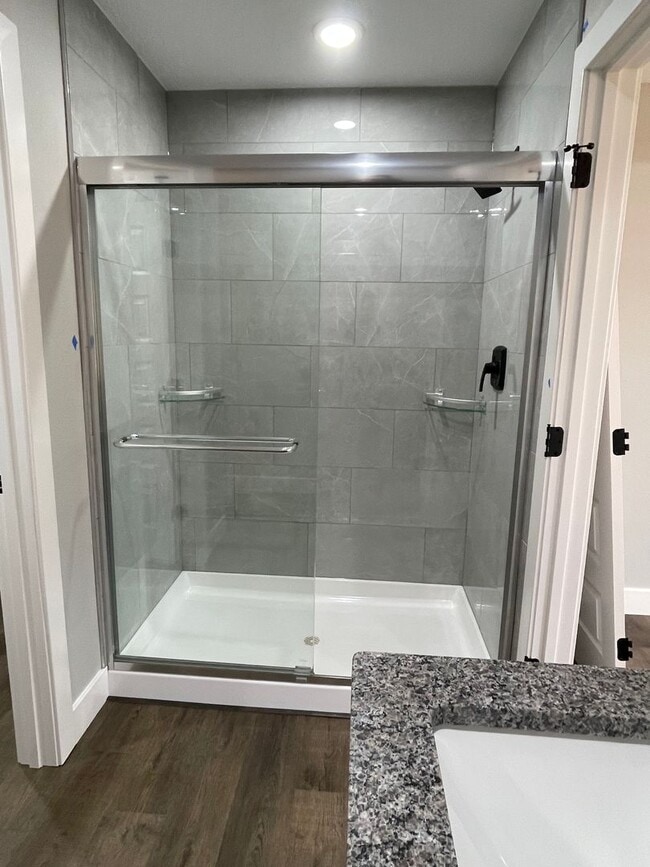 Building Photo - NEW CONSTRUCTION 3 Bed 2 Bath FOR RENT in Waynesville