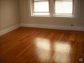 Building Photo - 464 Commonwealth Avenue