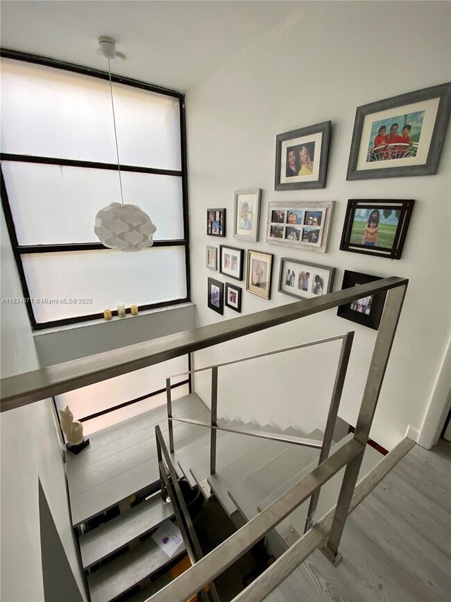 Building Photo - 2410 Brickell Ave