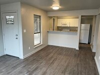 Building Photo - 500 First St