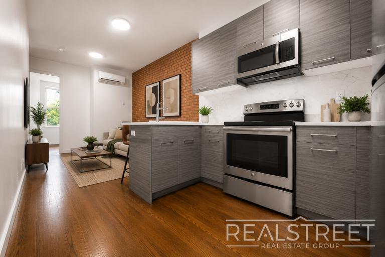 Building Photo - Modern 3 Bed 1.5 Bath in Stuyvesant Hieghts