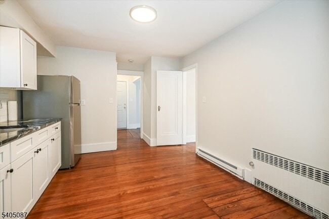 Building Photo - 265 McBride Ave