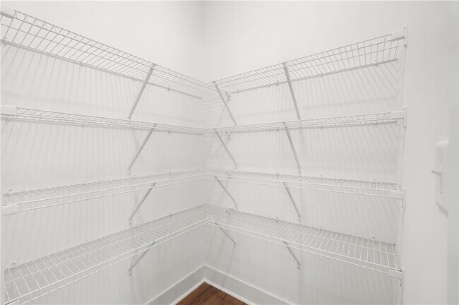 Building Photo - 2469 Honey Wy