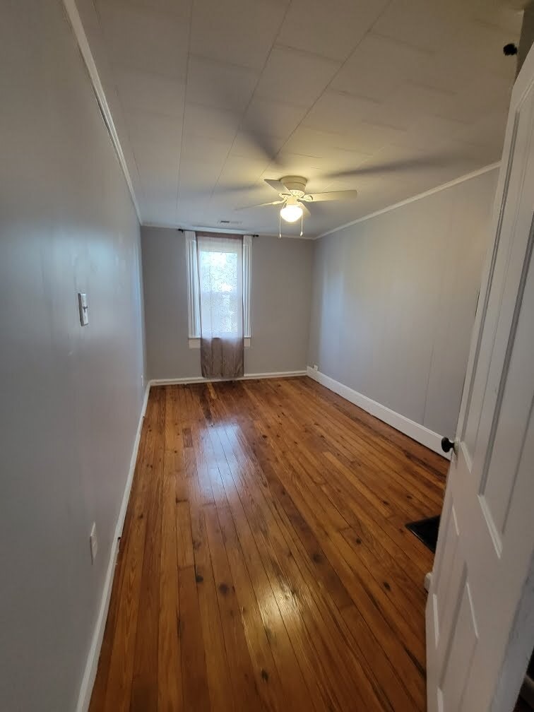 2nd bedroom - 739 Pocahontas Pl