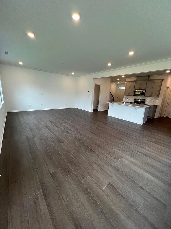 Building Photo - 187 N Finley Lndg Pkwy