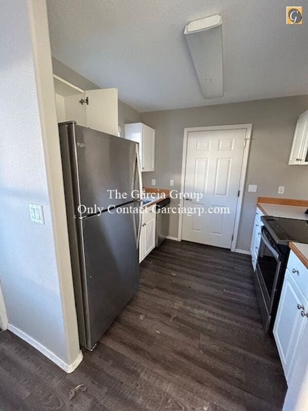 Building Photo - 3511 SE Vineyard Rd