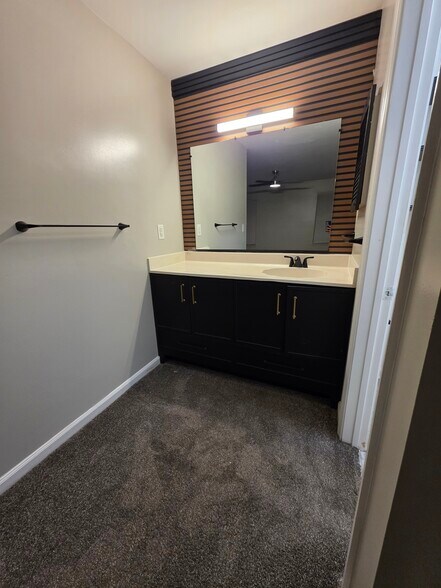 Building Photo - 283 Ferdinand Cir