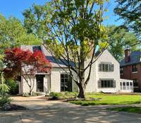 Building Photo - 6301 Alexander Dr