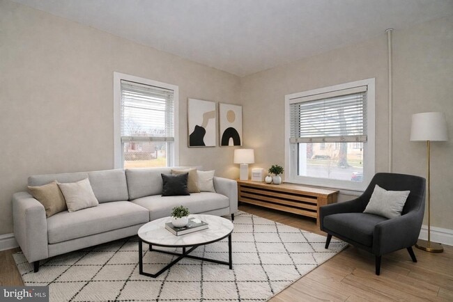 Building Photo - 778 Starr St