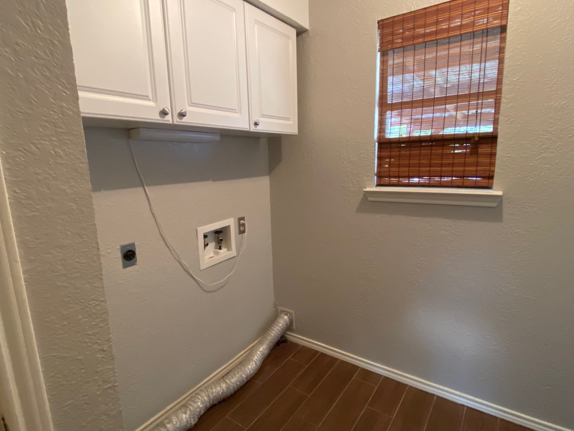 Building Photo - 702 Blackwell Ave