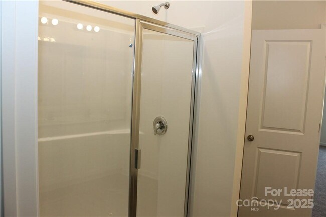 Building Photo - 3419 Selwyn Landing Dr