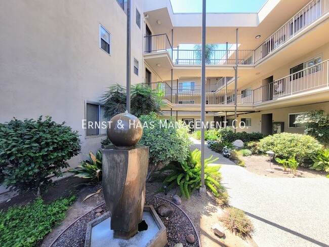 Building Photo - 333 Junipero Ave