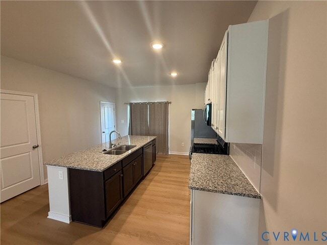 Building Photo - 15906 Misty Blue Aly