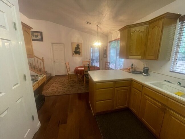 Building Photo - Furnished home available! Landscape maintenance included.