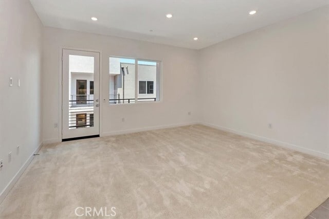 Building Photo - 441 Mulligan