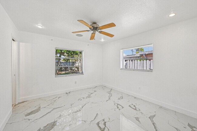 Building Photo - 4549 Baldric St