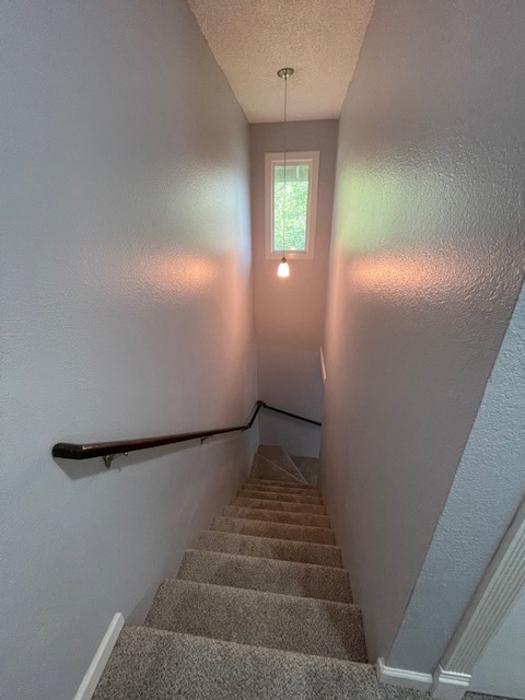 Building Photo - 8807 Washburn St