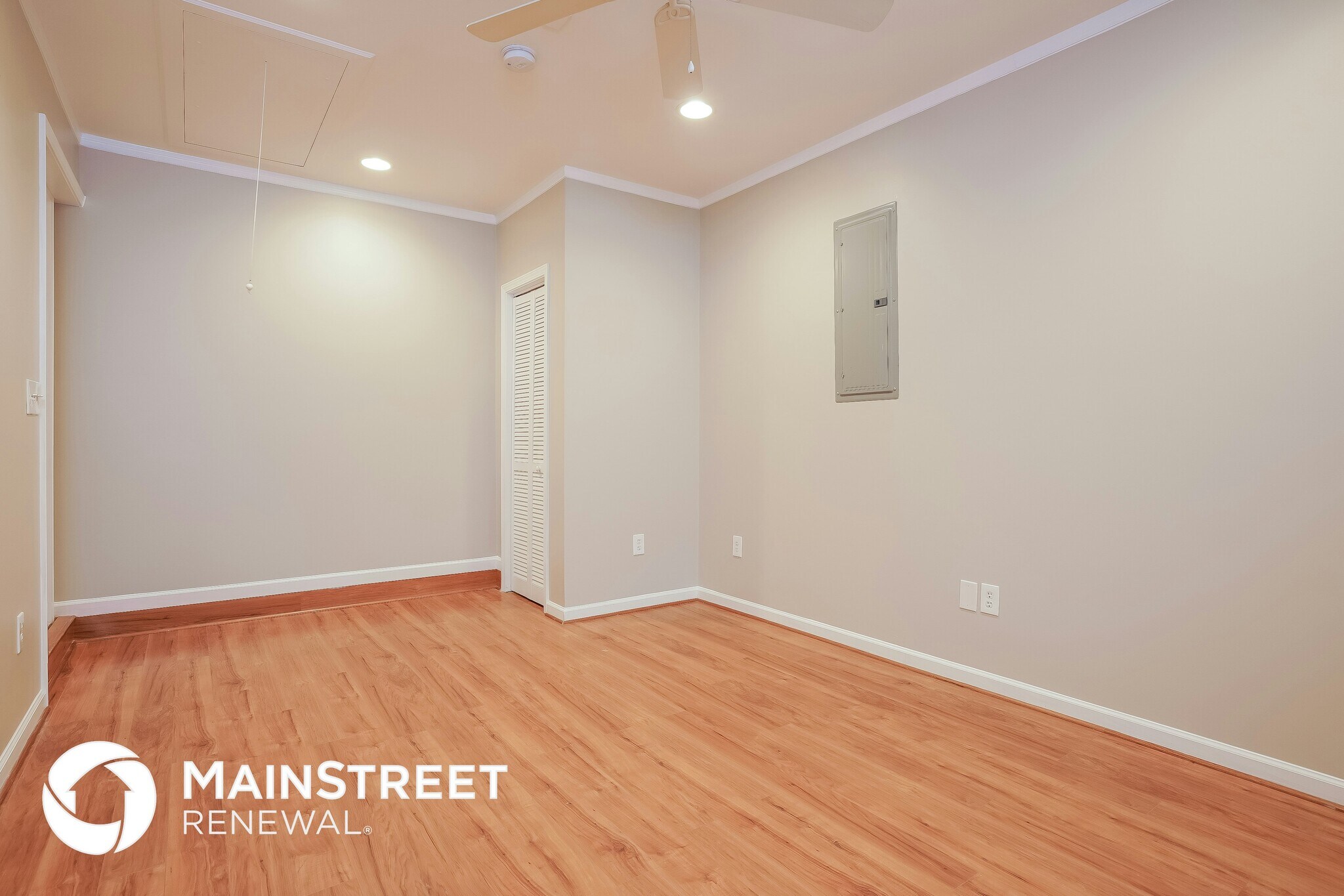 Building Photo - 3915 Bluestem Dr