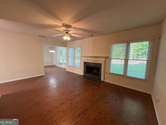 Building Photo - 3409 White Sands Way