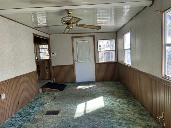 Building Photo - 38706 Daughtery Rd