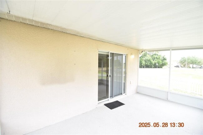 Building Photo - 30634 Birdhouse Dr