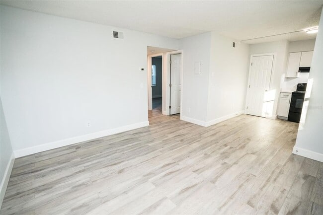 Building Photo - 11314 N 52nd St