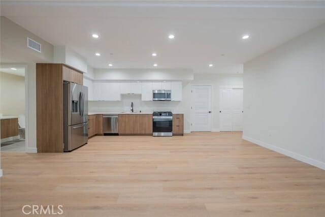 Building Photo - 10218 Fernglen Ave