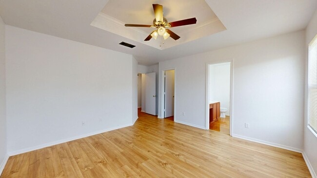 Building Photo - Great location in Killeen, TX Cozy and well maintained house