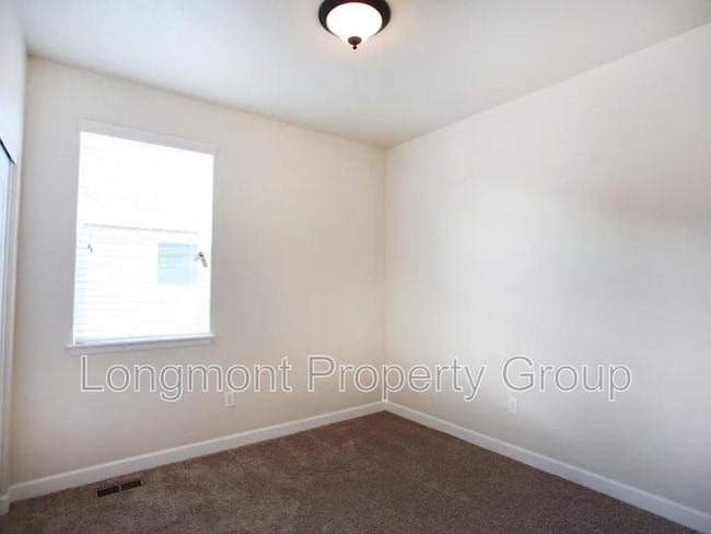 Building Photo - 1334 14th Ave