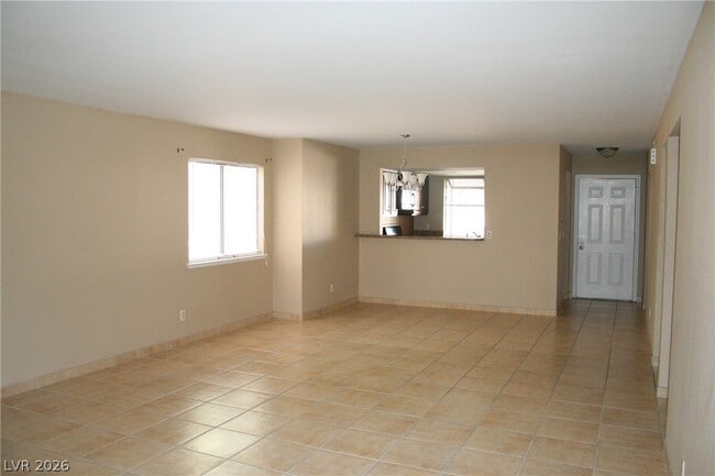 Building Photo - 2894 Lilac Ct