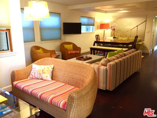 Building Photo - 126 Galleon St