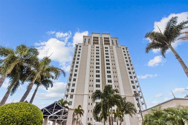 Building Photo - 331 Cleveland St