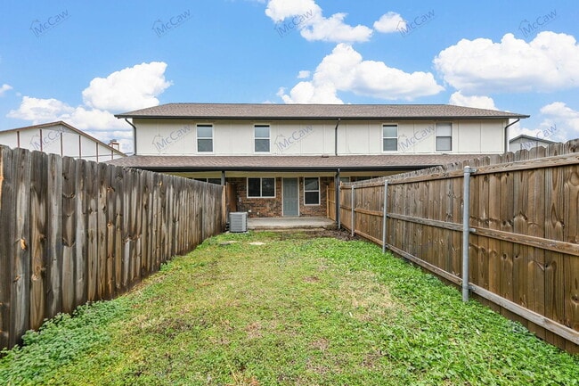 Building Photo - 207 Pate Orr Rd S