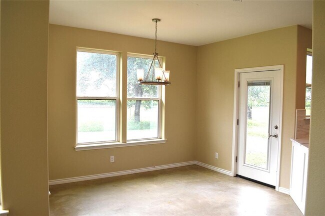 Building Photo - 1559 Co Rd 119
