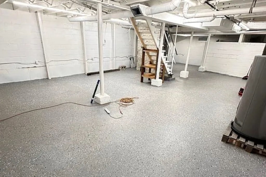 Building Photo - 10105 Oak Grove Rd