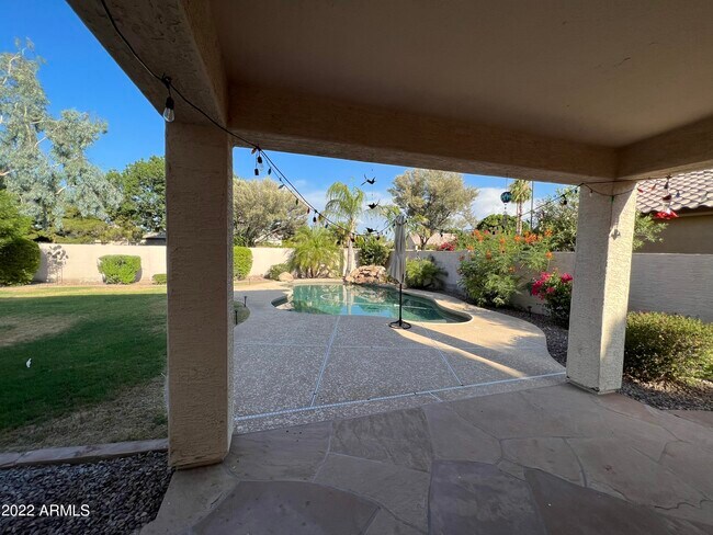 Building Photo - 3551 S Larkspur Way