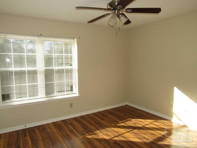 Building Photo - 9004 Governors Pl Ct