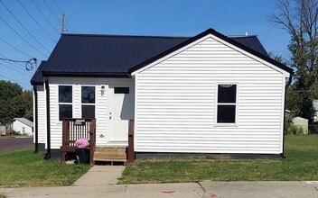 Building Photo - 1029 Emmons St