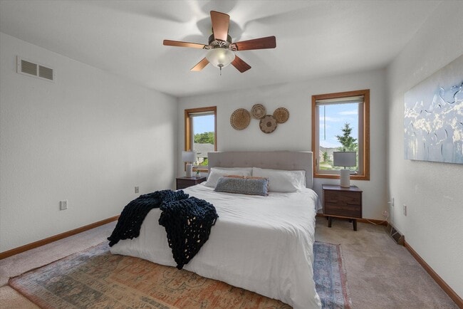 Building Photo - 407 Century Oak Dr