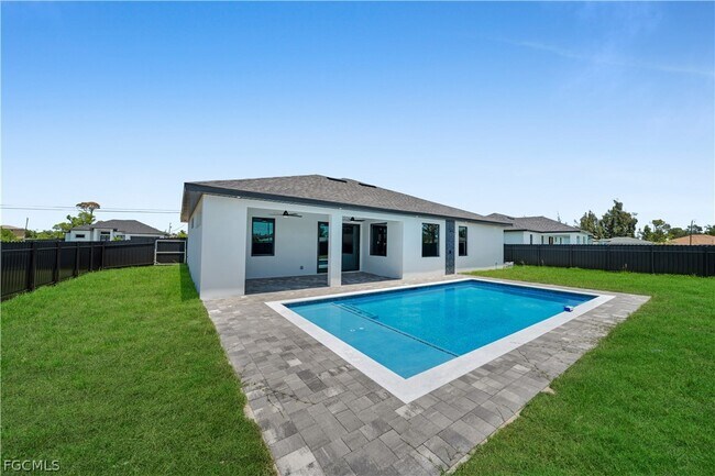 Building Photo - 373 El Dorado Blvd S