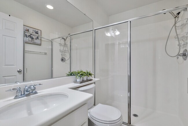 Building Photo - 2641 Night Jasmine Dr