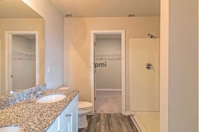 Building Photo - 1710 Hannah Ct