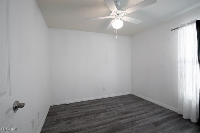 Building Photo - 8105 Rolling Ct