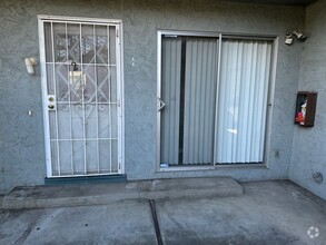 Building Photo - 2990 Neet Ave
